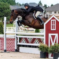 Brianna Davis and Riveting came away with the win in the $5,000 USHJA National Derby