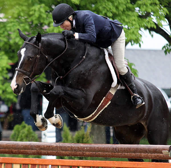 Cookie Beck and Last Call Earn Top Calls at Kentucky Spring Classic