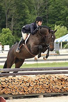 Samantha Schaefer Scores Vermont Hunter Derby Victory | Horses in the ...