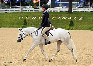 US Hunter Pony Championships Begin at 2013 US Pony Finals