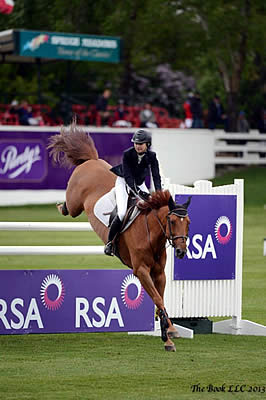 Young Rider Abigail McArdle Dominates International FEI Competitions