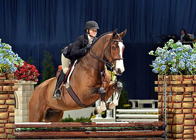 Caitlin Boyle Captures Leading Honors throughout Fall Equitation Championships