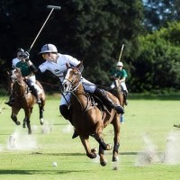 Casablanca's Grant Ganzi (1) goes to back the ball in a crowd