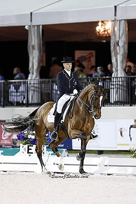 Lars Petersen and Mariett Lead the Competition in FEI Grand Prix Freestyle at AGDF 3 CDI W