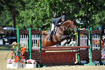 Harold Chopping and Caramo Win Devoucoux Hunter Prix