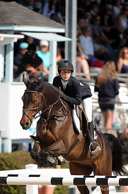 Hannah Dodd and Blink of an Eye Capture Pony Jumper Championship