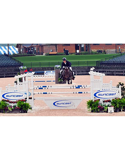 Angel Karolyi and Venus Win $34,000 Suncast 1.45 FEI Welcome at Tryon Summer 2