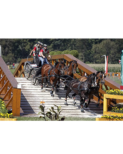 Germany’s Michael Brauchle and Dutch Team Claim Gold at Aachen 2015