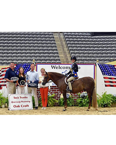 Gochman Claims Gold Medal in M&S/US Pony Medal Finals to Complete 2015 US Pony Finals