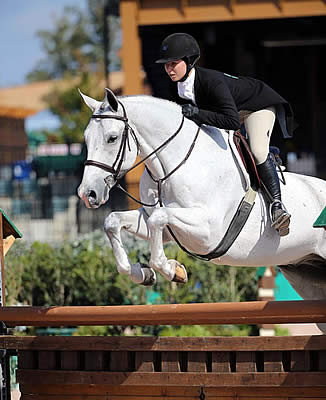 Alexandra Maracic and Lucky Times Capture the $10,000 A-O Hunter Challenge Cup at Tryon