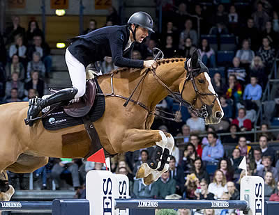 Devos Delivers a Strategic Win at Stuttgart