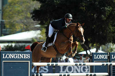 Onate and Big Red Break Through in Guadalajara for First Longines Victory