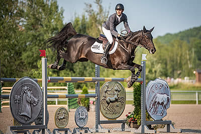 Michael Hutchinson & Nektarina B Win the CSI3* Open Classic at International Bromont