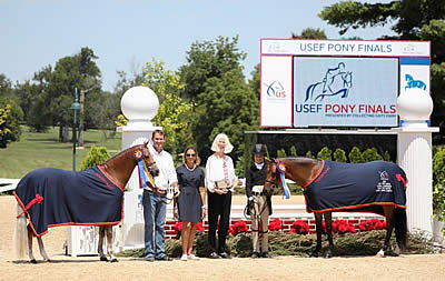 Maddie Tosh and Alexa Lignelli Victorious with Hunter Championships at 2019 USEF Pony Finals