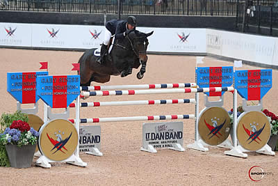 McLain Ward Wins $384k Gary Sinise Foundation Grand Prix CSI 5* with Noche de Ronda