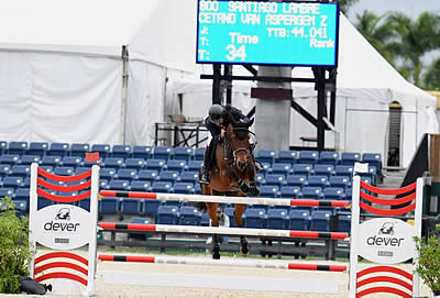 Santiago Lambre Continues Winning Streak with Cetano Van Aspergem Z