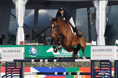 Gabriela Reutter Scores Back-to-Back FEI 2* Victories at WEF 11