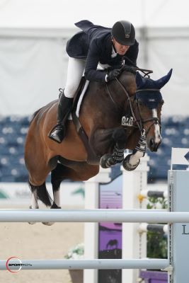 McLain Ward and Blossom Z Fly for the Win in $50k CaptiveOne Advisors 1.50m National Grand Prix