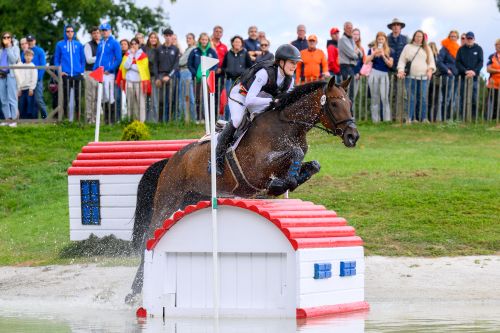 Hannah Busch in Top Form, Holds Lead in Young Riders, while France Moves Up in Both Team Rankings